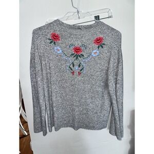 Zara Trafaluc TRF Womens Soft Knit Top Gray‎ Embroidered Shirt Long Sleeve Small
